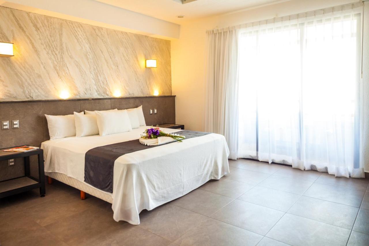 Hotel Mx Portal Maya Playa del Carmen Bagian luar foto
