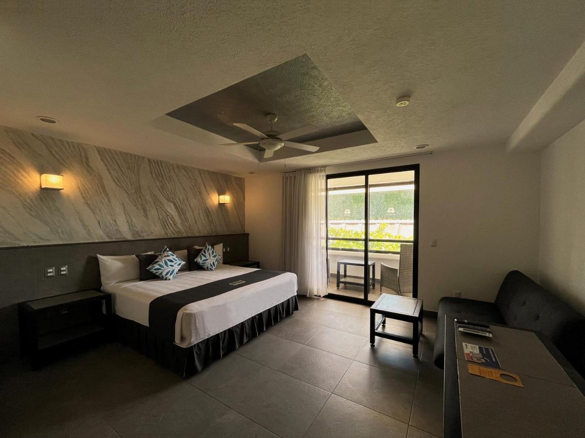 Hotel Mx Portal Maya Playa del Carmen Bagian luar foto